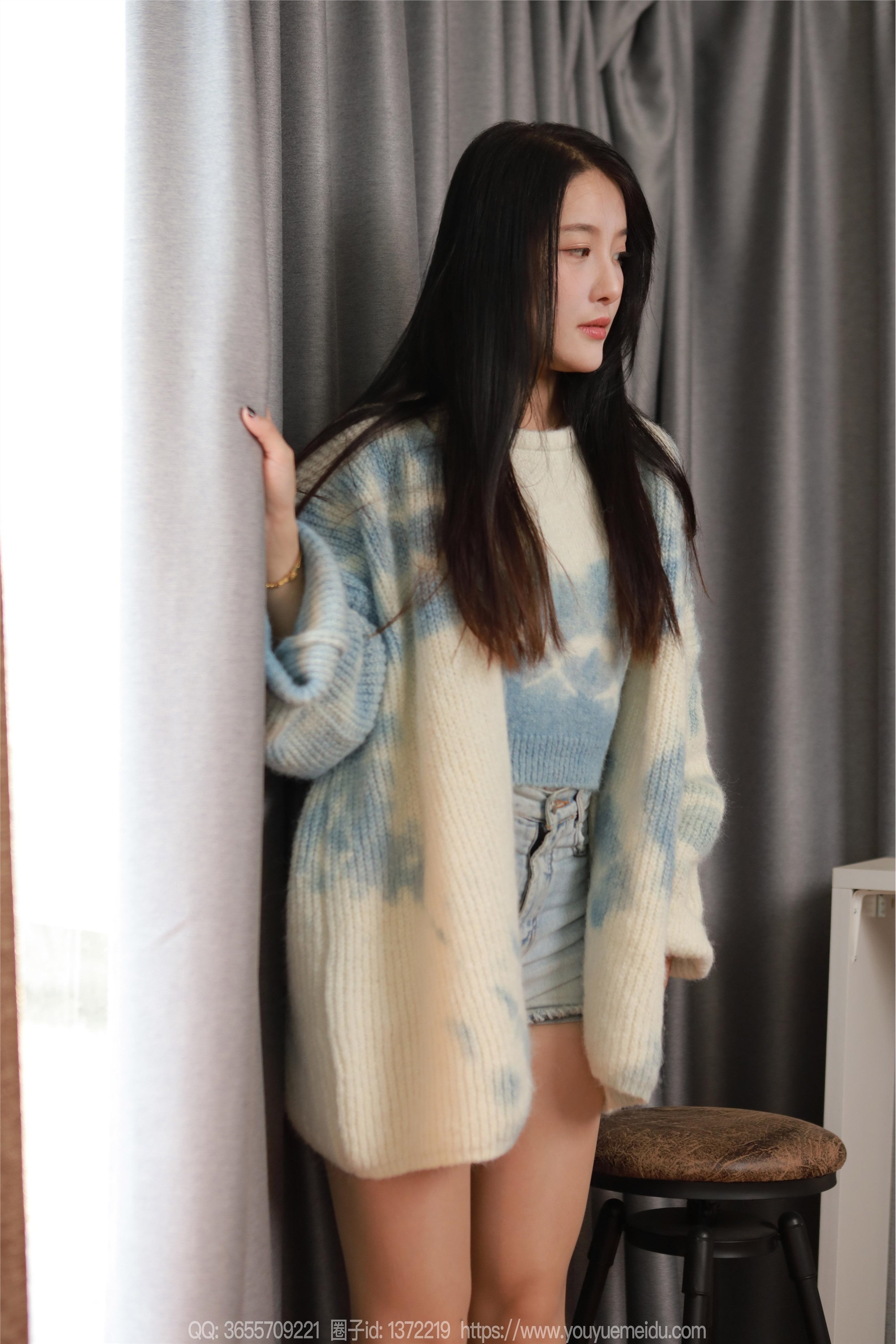 IESS异思趣向  2025.01.03 丝享家 1941 婉萍《蓝白毛衣（上）》